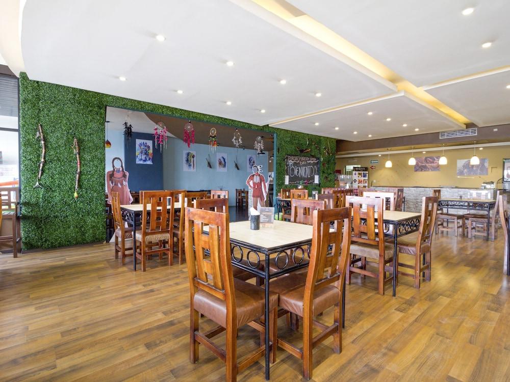 Hotel La Fuente, Σαλτίγιο Εξωτερικό φωτογραφία